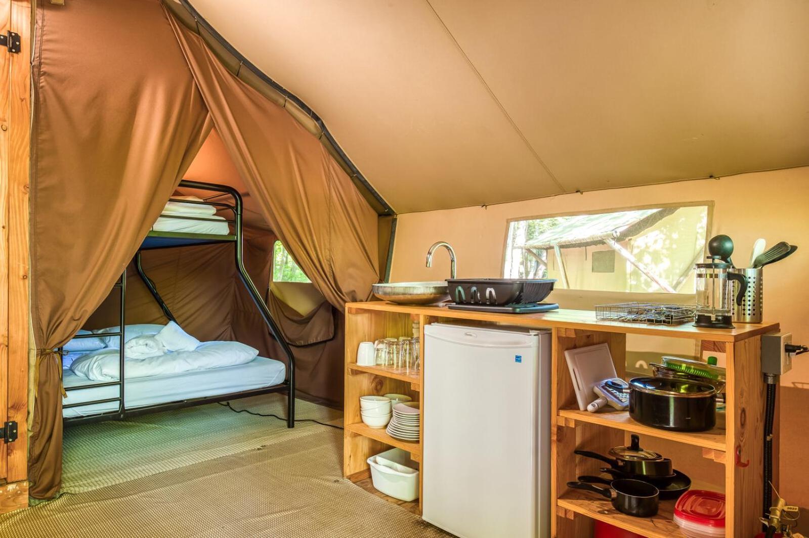 Huttopia White Mountains Albany Екстер'єр фото