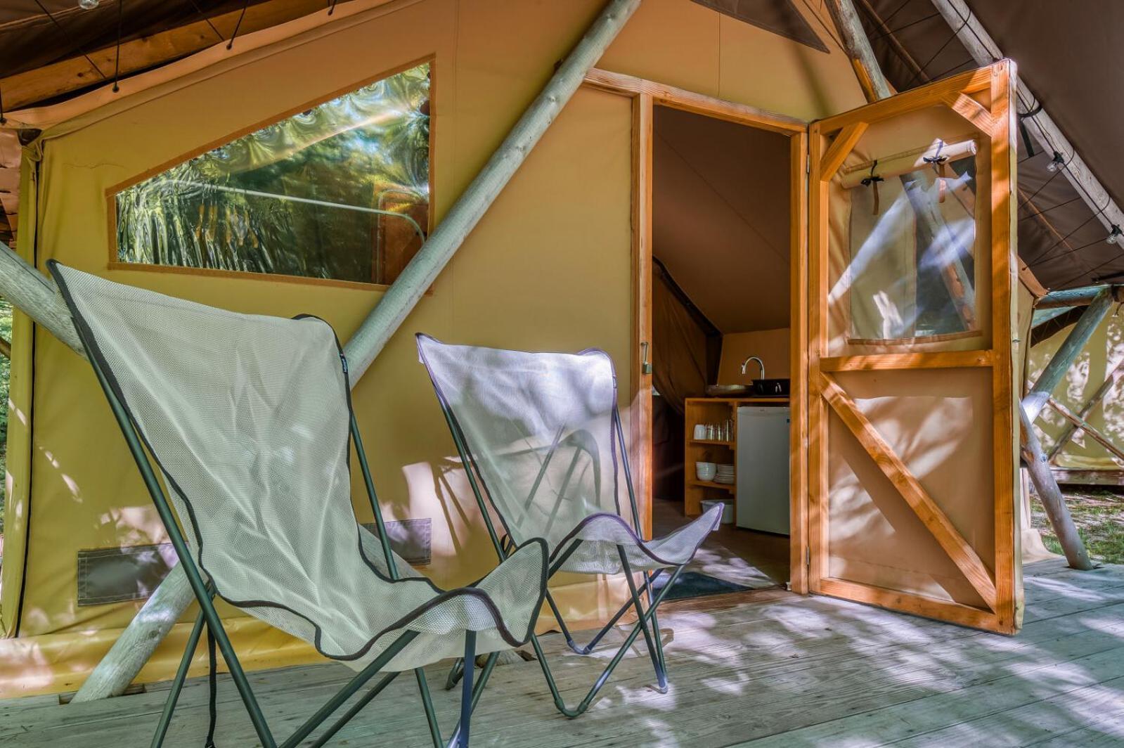 Huttopia White Mountains Albany Екстер'єр фото