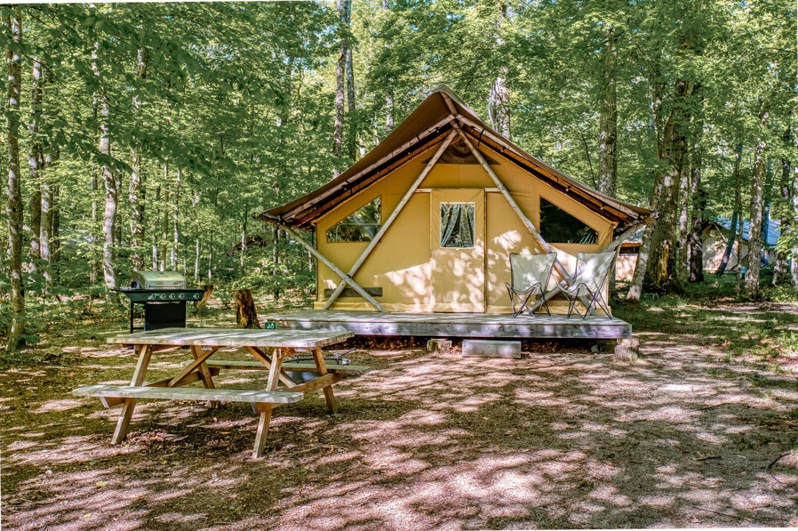 Huttopia White Mountains Albany Екстер'єр фото