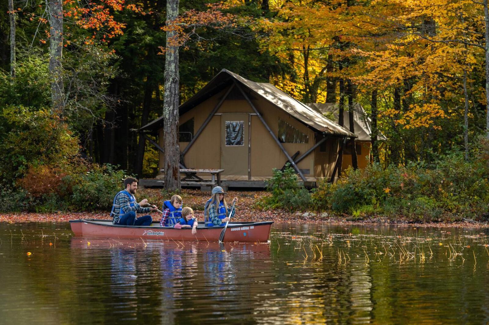 Huttopia White Mountains Albany Екстер'єр фото